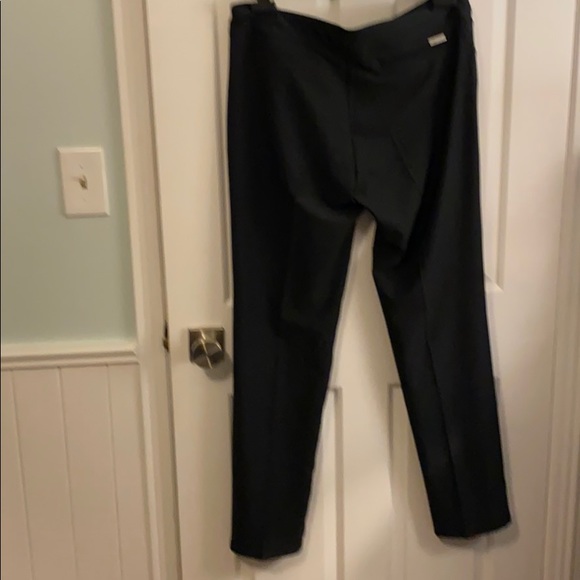 Excellent condition Adidas black golf pants size L - Picture 2 of 5